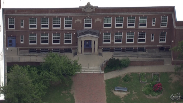 Former Salem, Massachusetts, gym teacher accused of indecent assault on 10 students - Vimarsana News