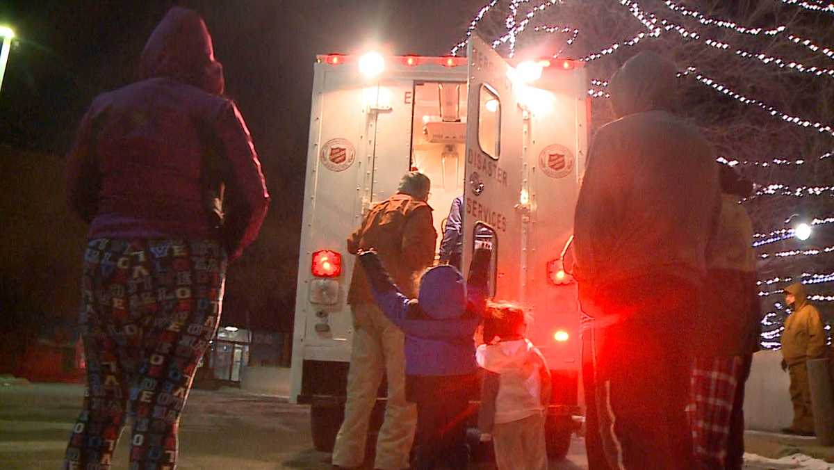 Dozens Wait In Cold For Salvation Army Night Watch Crew