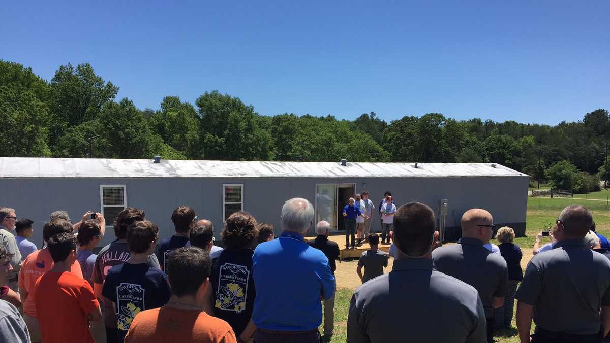 Community gives Upstate family new home months after deadly fire