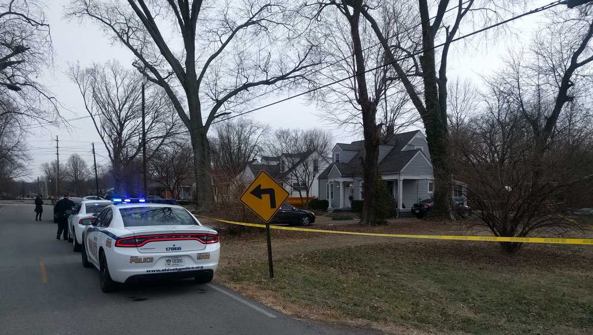 Police investigate 2 separate shootings in Shively