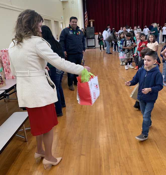 Meal kits and toys handed out to families in south Monterey County