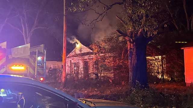 Man finds out his house was on fire when he received a call from a friend - Vimarsana News