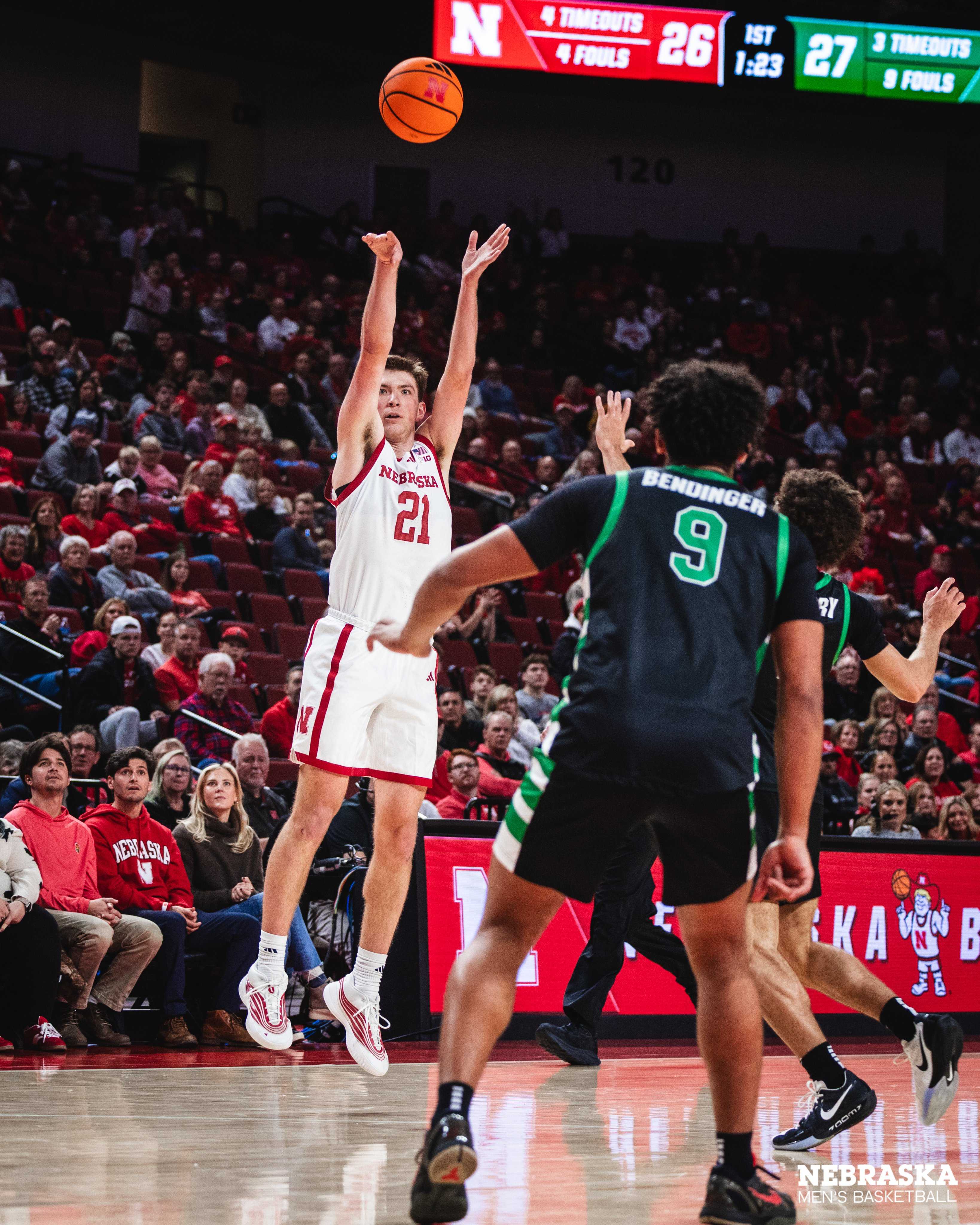 ketv.com - McKenzy Parsons - Nebraska men's basketball defeats South Carolina Upstate as star player announces season-ending injury