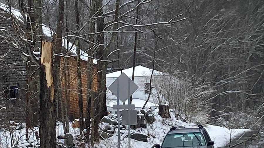 Nor'easter causes thousands of power outages in New Hampshire