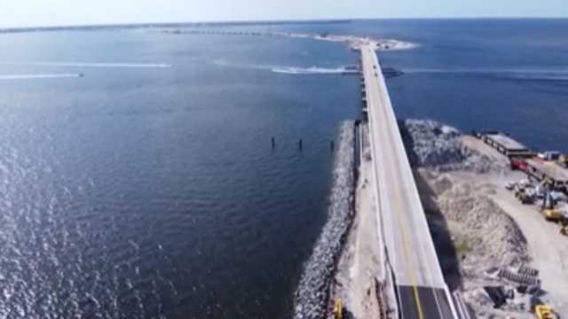 Health advisory issued for Sanibel Causeway due to bacteria levels