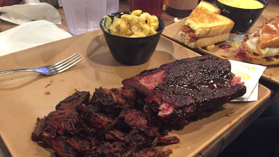 10 Places To Eat Within Minutes Of Golden 1 Center Dana