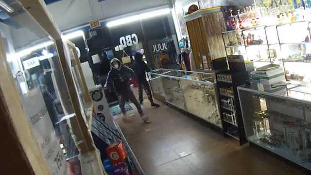 Woburn, Saugus vape shops targeted by apparent teen burglars