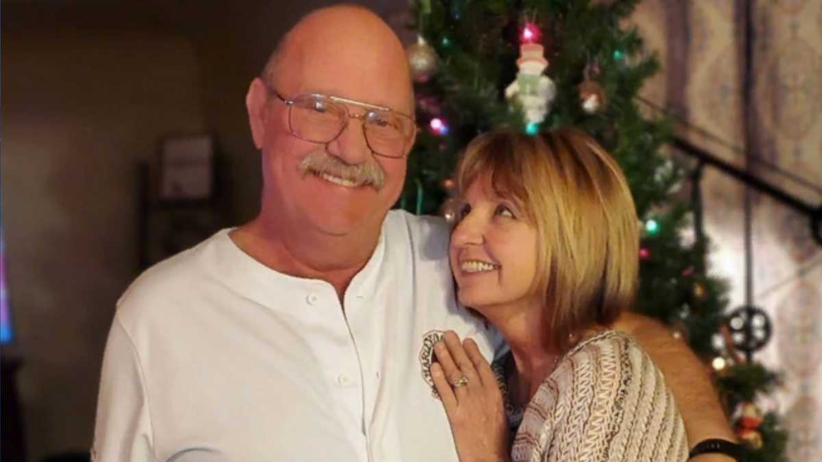 Saunders County deputy and his wife critically injured in headon crash