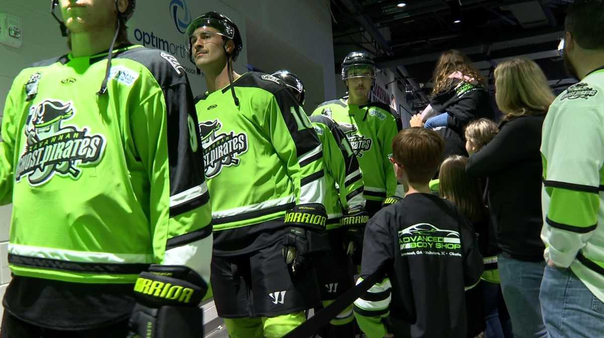 Savannah Ghost Pirates play first home game at Enmarket Arena Saturday