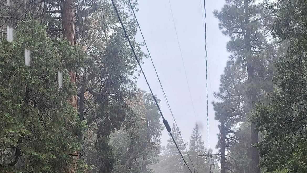 Rains, mudslides prompt Southern California evacuations - Vimarsana News