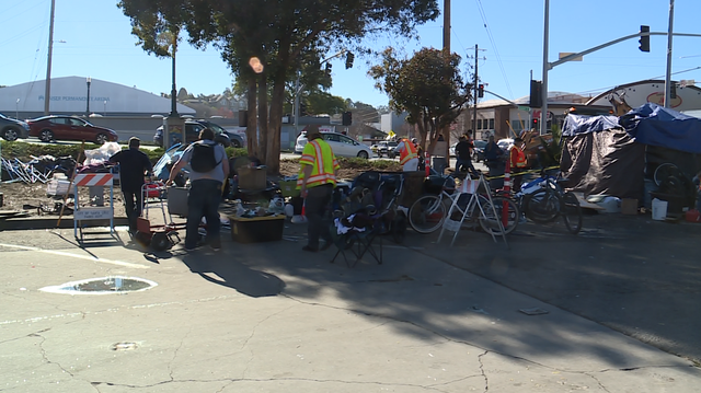 Santa Cruz closes unsanctioned homeless encampment as city looks for solutions - Vimarsana News