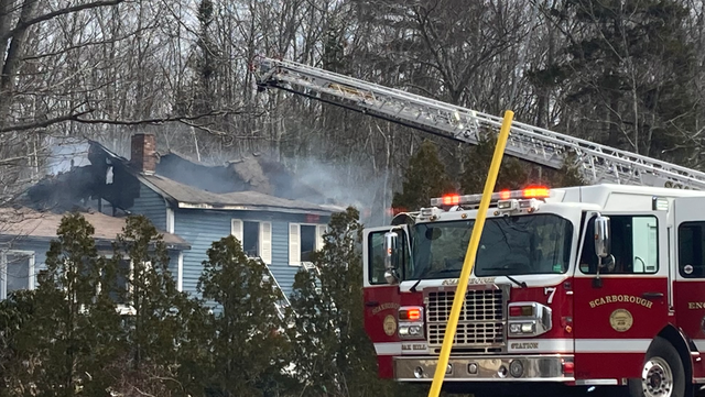 Smoke rises from damaged roof as crews fight fire in Scarborough - Vimarsana News