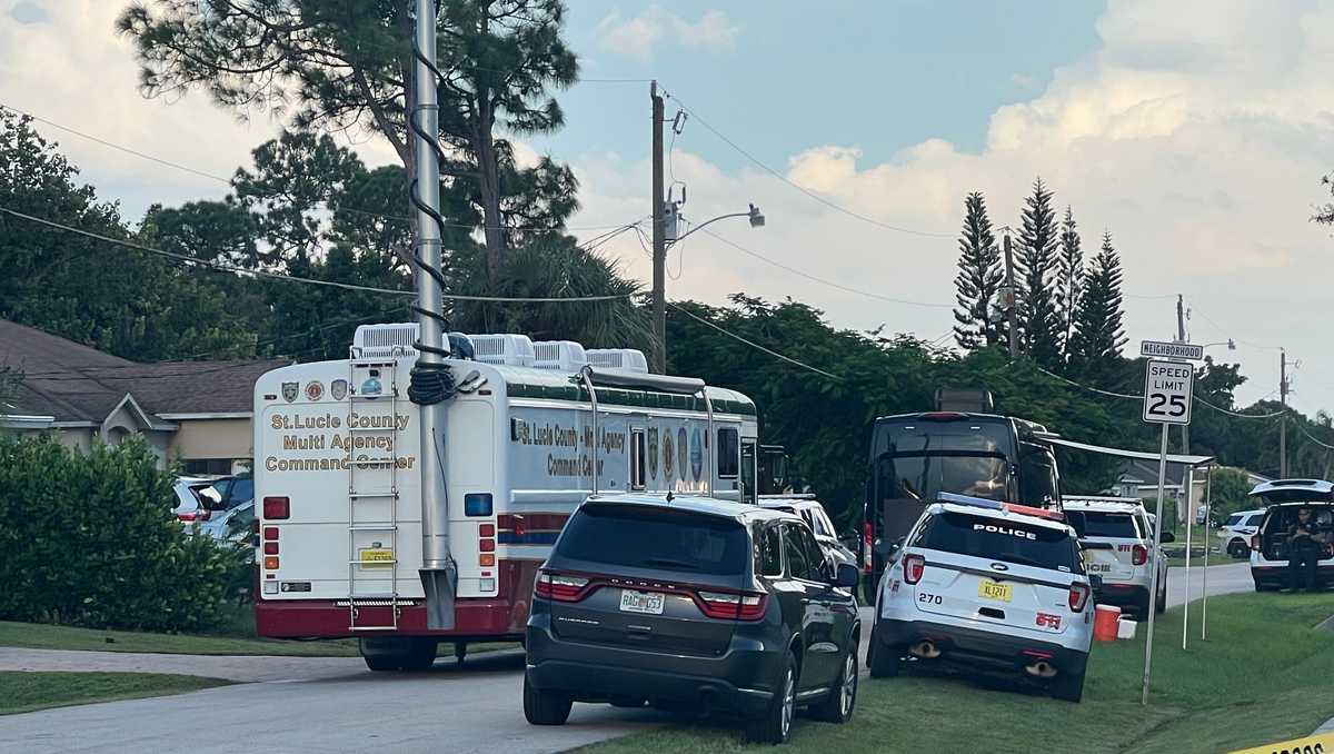 Florida police officer shoots and kills man armed with propane tank and lighter