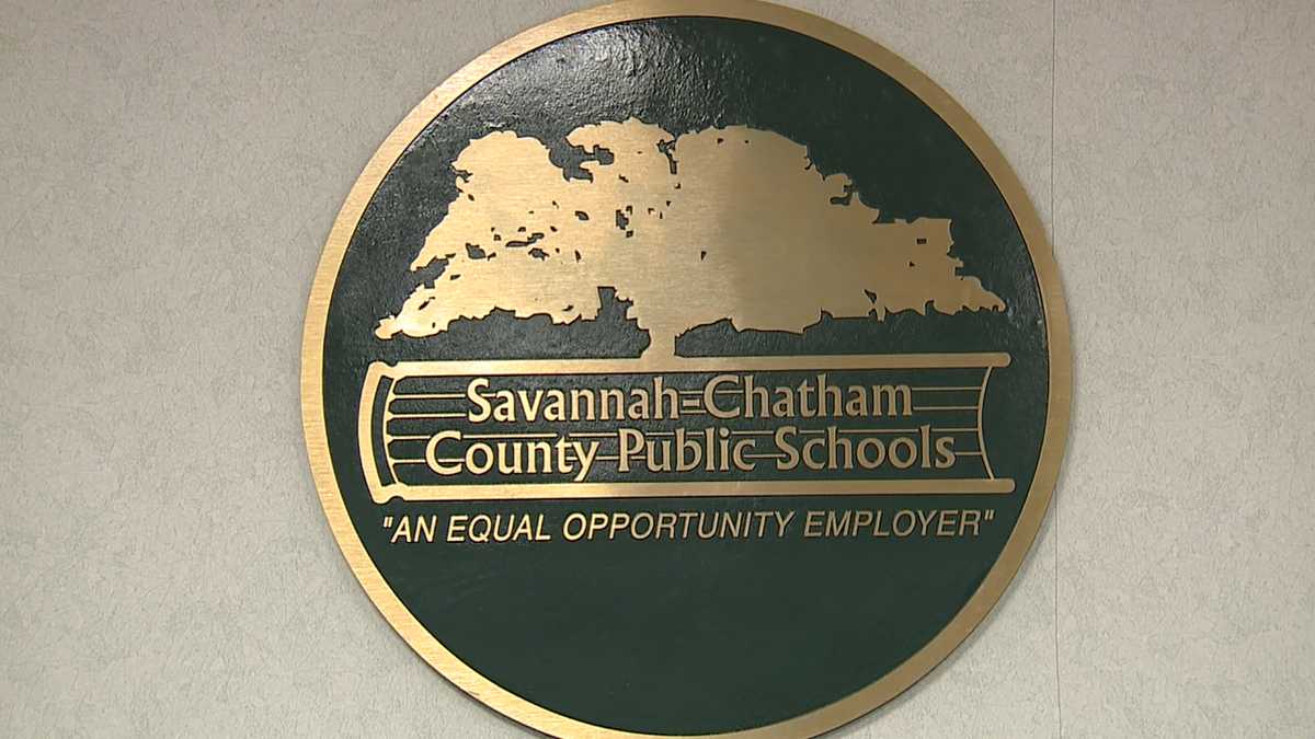Highlight Cursive Coastal Middle hosts Savannah cursive writing awards - WJCL