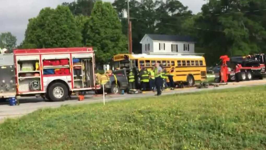 4 students injured in Greenville County School bus crash, school ...