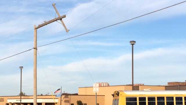 School bus crashes into electric pole near Northridge Elementary School