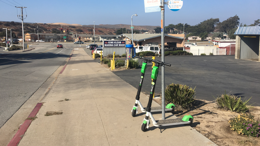 Lime Scooters in Marina