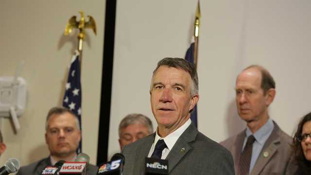 Gov. Scott promotes construction jobs as opponent unveils housing plan - Vimarsana News
