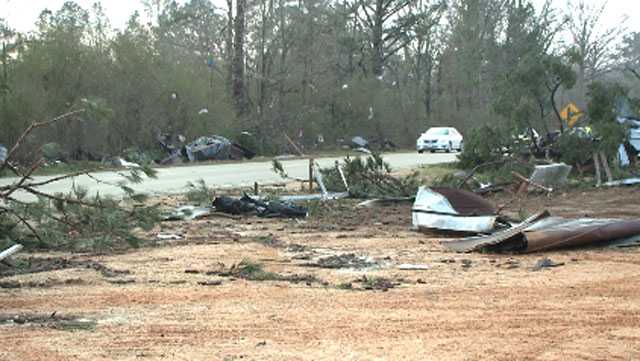 Photos: Scott County Residents Clean Up Day After Tornado Hits