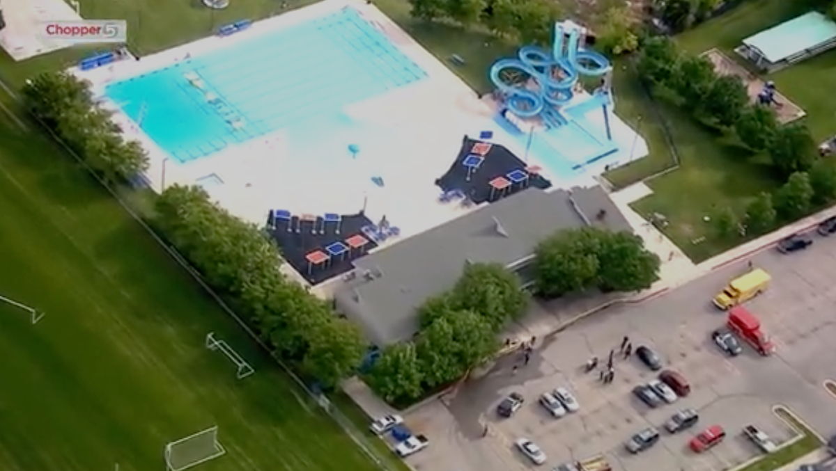 Police About 50 people sickened in 'freak accident' involving chlorine
