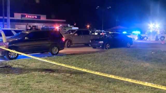 Man arrested in connection with Arkansas car show shooting that killed 1, wounded 26 - Vimarsana News