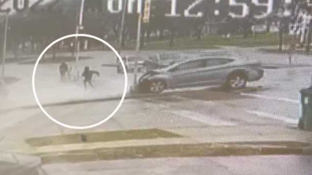 Milwaukee pre-teen arrested after allegedly stealing, crashing Hyundai - Vimarsana News