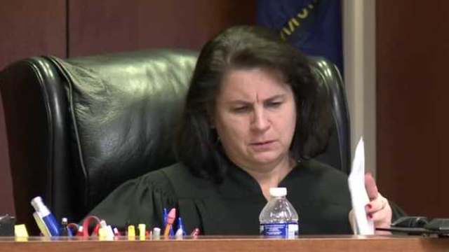 Judge who signed no-knock warrant for Breonna Taylor's home loses reelection - Vimarsana News