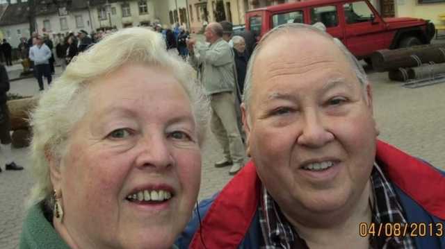 'I'm not leaving my wife': Couple dies in house fire - Vimarsana News