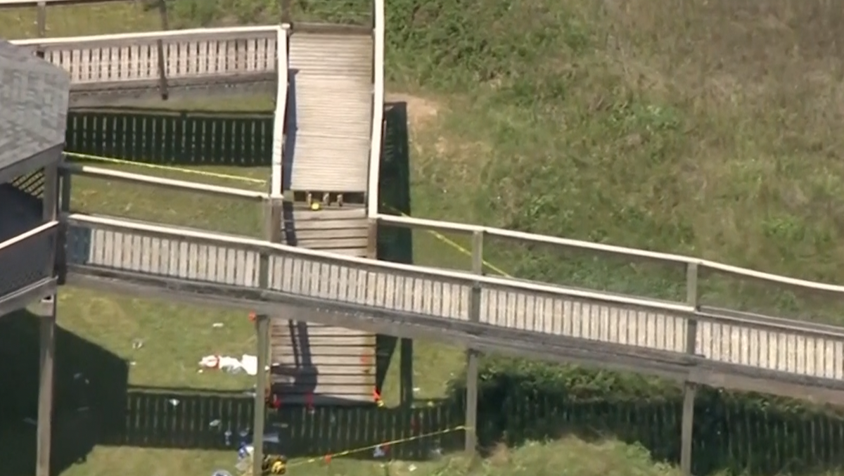 Elevated walkway collapses in Texas beach city, injuring dozens of teens