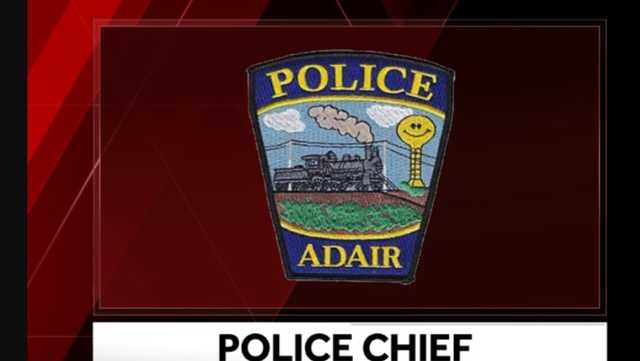 Iowa police chief sought to acquire 90 machine guns - Vimarsana News