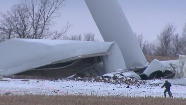 'Absolutely crazy': Wind turbine in Dodge County collapses
