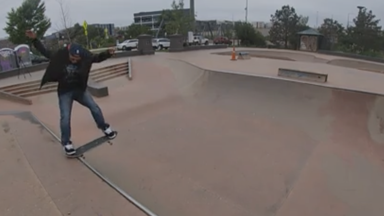 Blind skateboarder nears top of Tony Hawk skateboarding contest - Vimarsana News