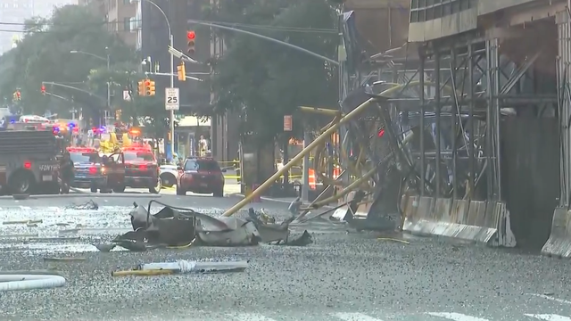 New York City crane collapse leaves 2 injured, source says - Vimarsana News