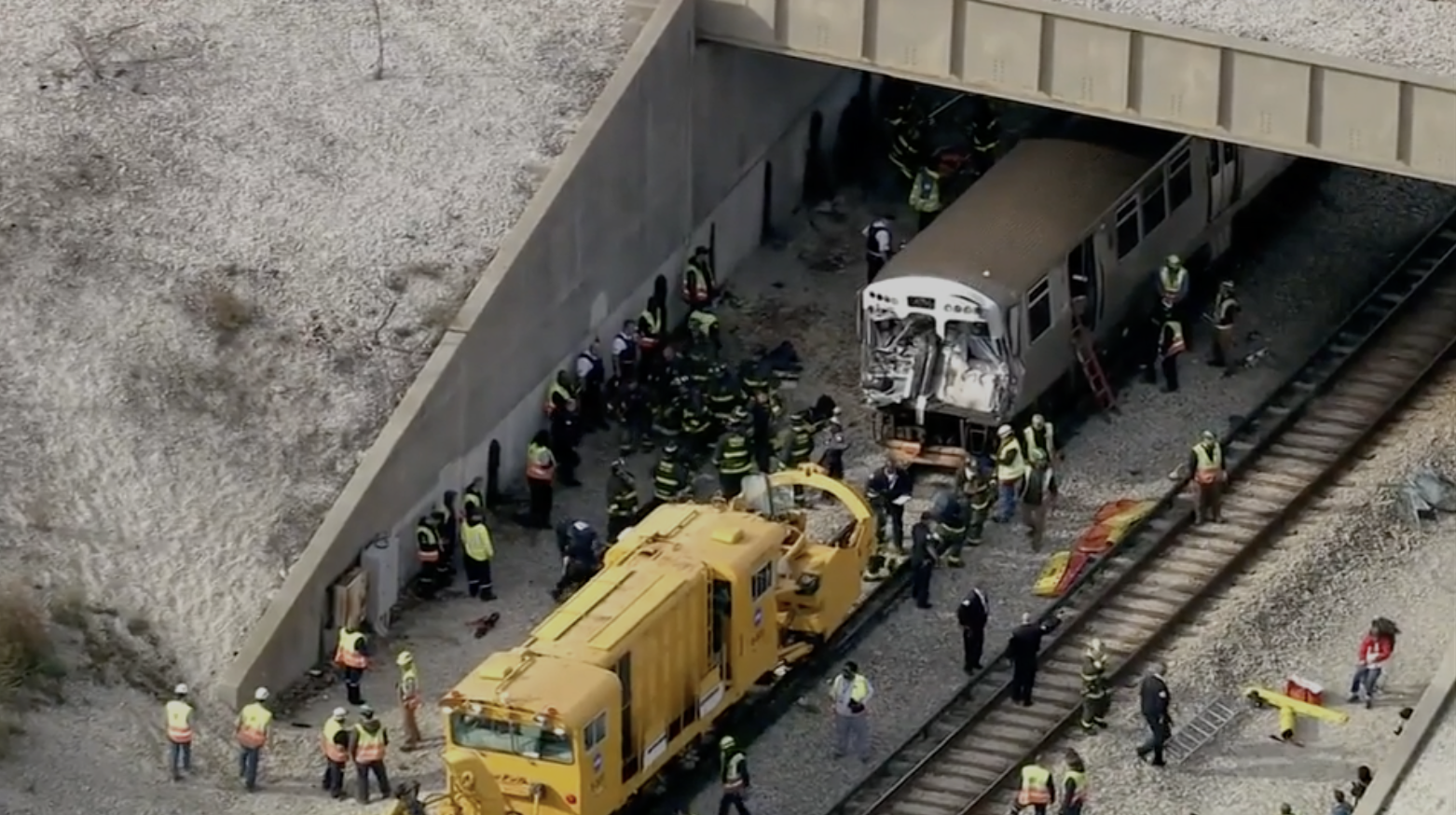 Nearly 40 Injured In Chicago Commuter Train Crash