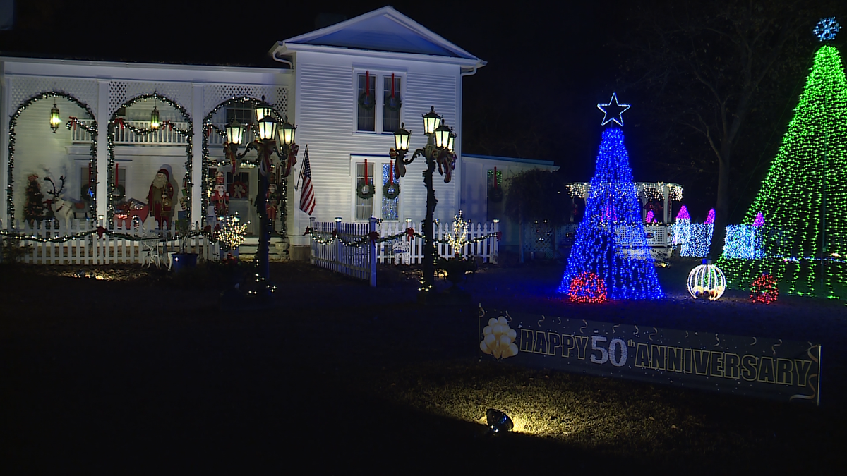 'The Christmas House' in Inman celebrates 50 years