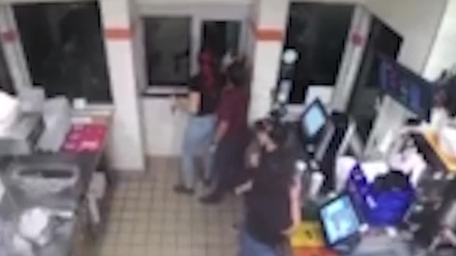 Man spits on Central Florida drive-thru employees - Vimarsana News
