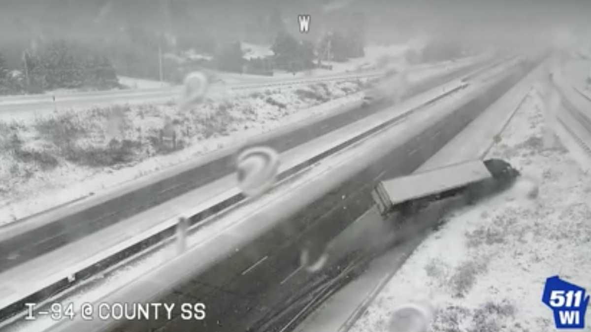 Winter storms, tornadoes take toll on southern, central US