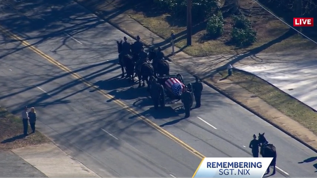 Military horse-drawn carriage takes fallen Greensboro police Sgt. Nix's body to church - Vimarsana News