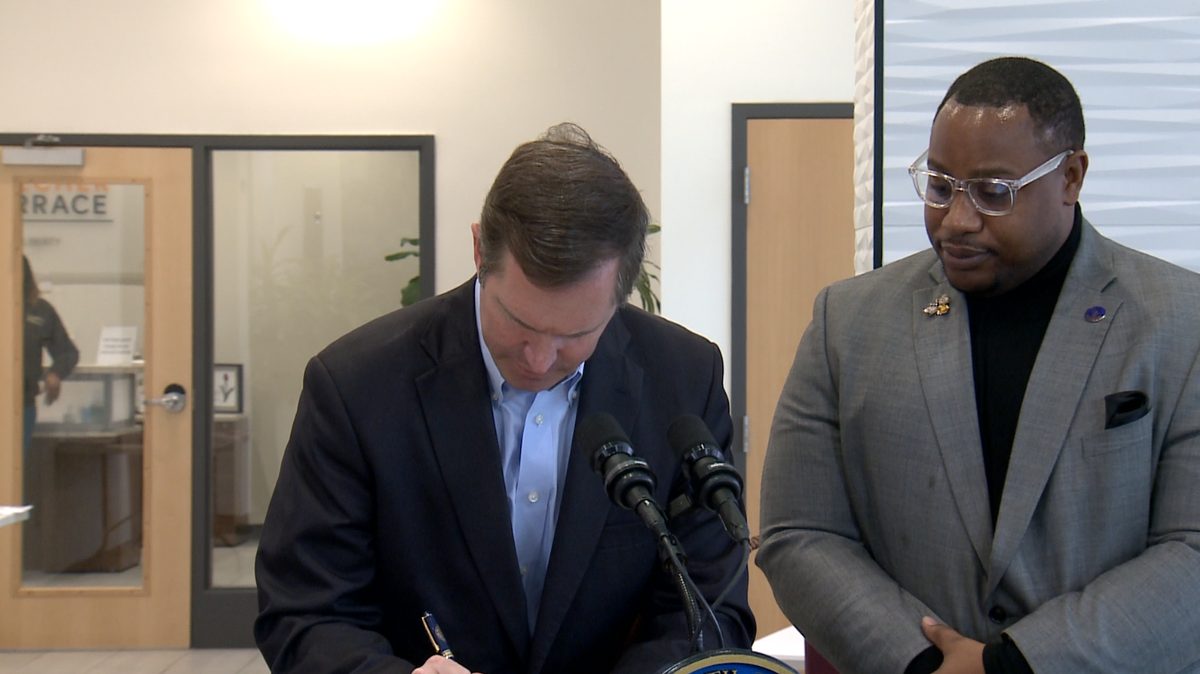 Gov. Beshear vetoes HB 18, which allows landlords to refuse Section 8