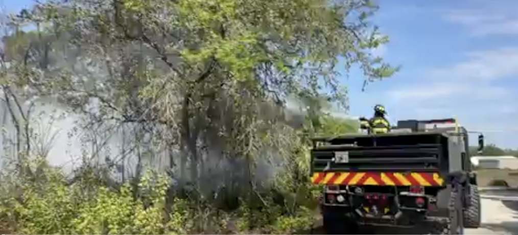 Crews Battle Brush Fire Near Sunshine Elementary In Lehigh Acres