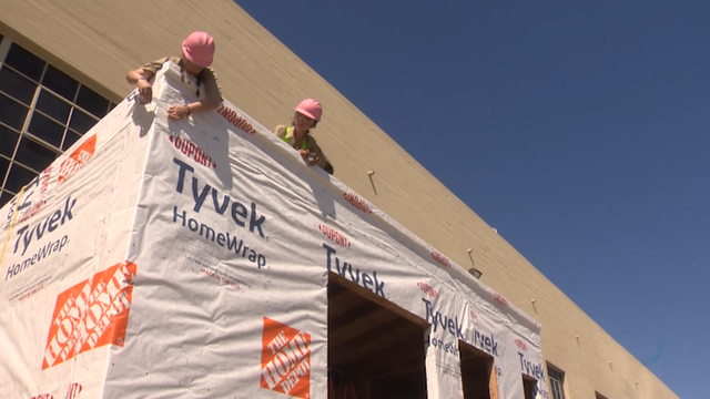 Stockton students wrapping up tiny home construction - Vimarsana News