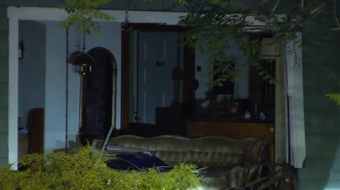 2 injured after vehicle crashes into home in Hamilton