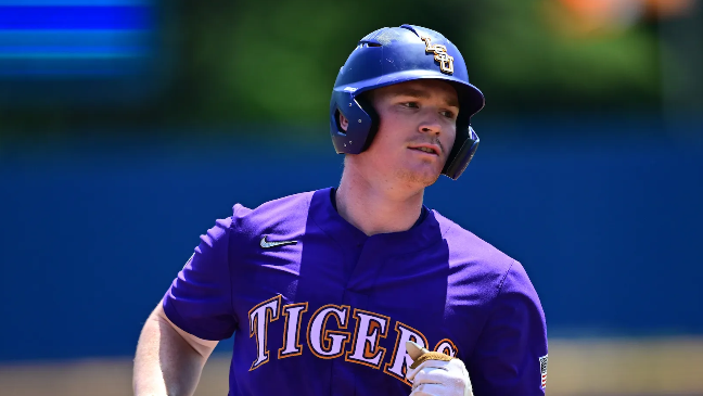 Jones, Holman guide LSU to 11-0 win over Kentucky in SEC Tournament - Vimarsana News