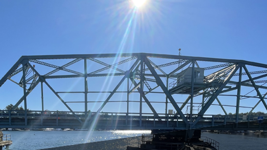 Southport Bridge unable to open for boats after winter flood damage - Vimarsana News