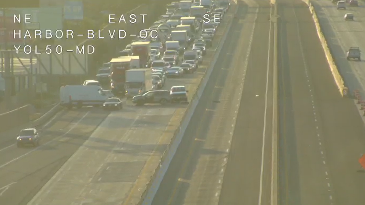 Lanes reopened after crash blocks Highway 50 in West Sacramento