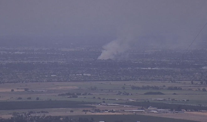 fire on bow street in elk grove