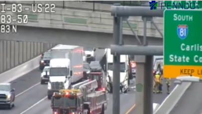 Traffic backed up after crash involving tractor-trailer on I-83 in ...