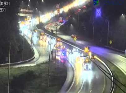 Traffic backs up following crash on I-283 in Dauphin County, Pa.