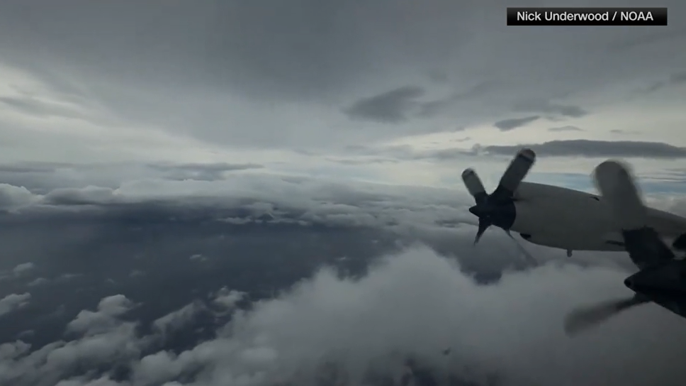 Helene Video shows Hurricane Hunters fly through the eye