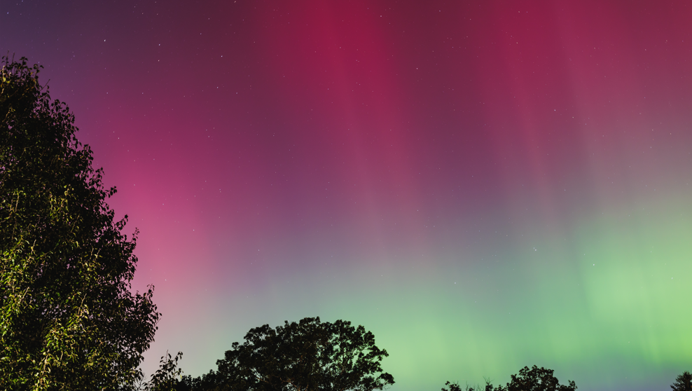 Northern Lights Western PA, Pittsburgh's stunning photos
